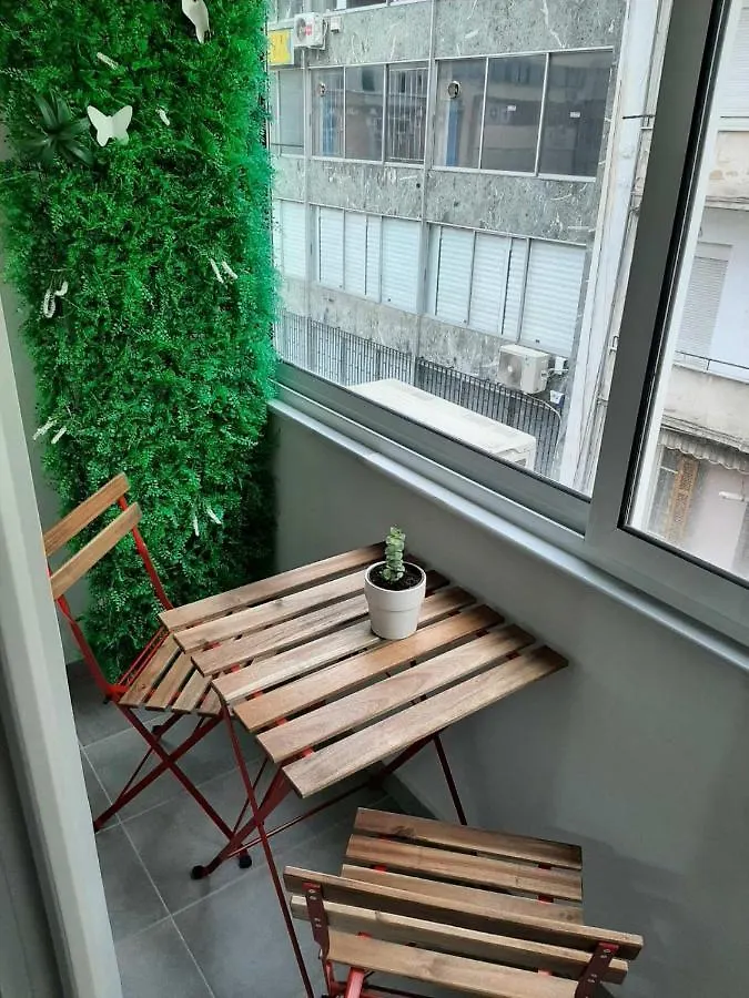Vali_Skg Studio Thessaloniki Apartment